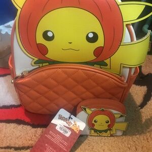 Pikachu Pumpkin Bag and card holder set